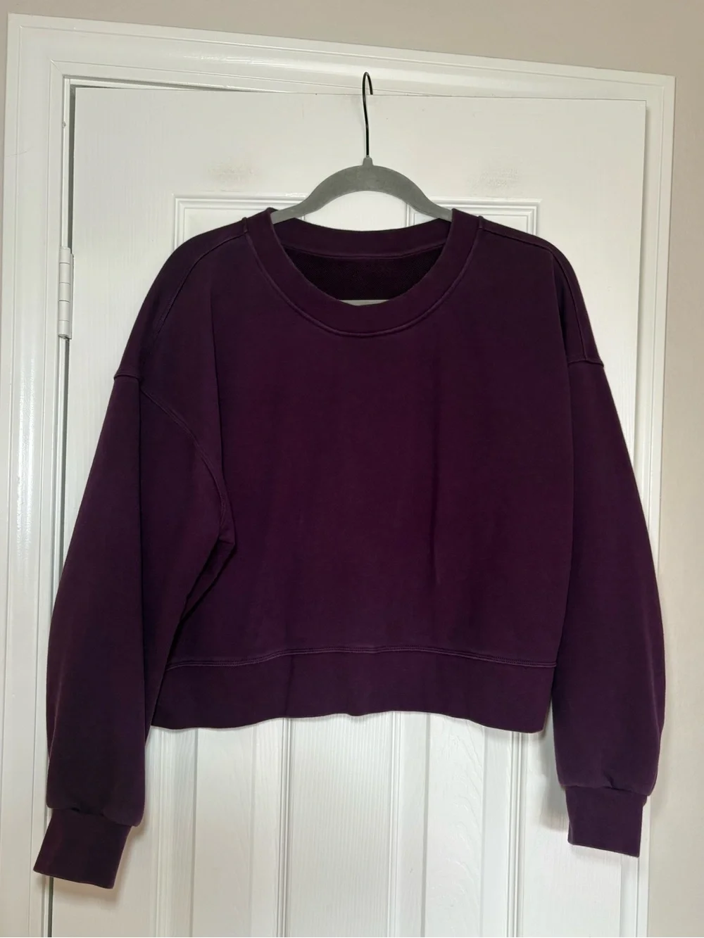 Lululemon Perfectly Oversized Cropped Crew Dramatic Magenta 10